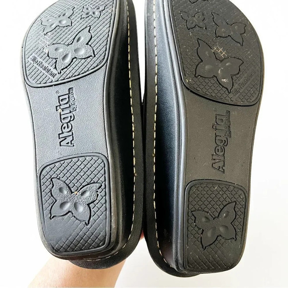 Alegria Paloma‎ Black Leather Colorful Embossed Mary Jane Size 37 WIDE Tapestry - Picture 3 of 14